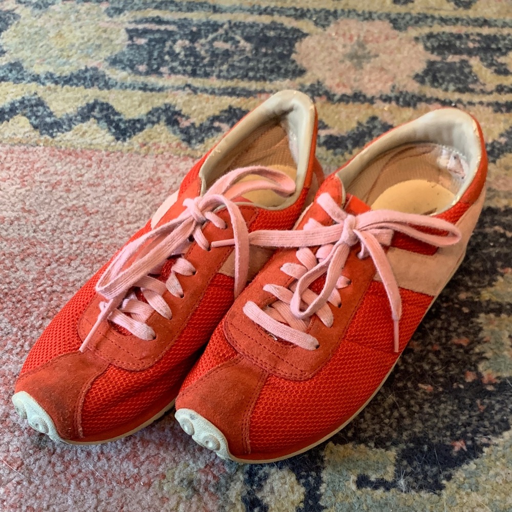 VTG Pony “She Run” Women's red sneakers size 8